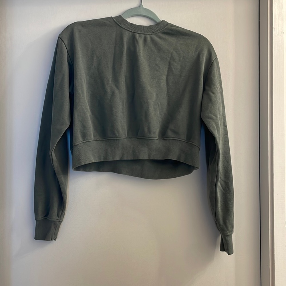 XS Green Cropped H&M Long Sleeve!